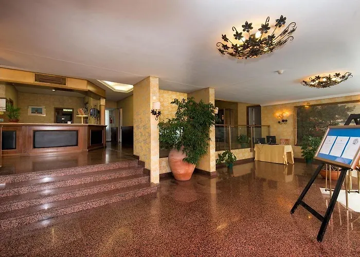 Park Blanc Et Noir Hotel 3*