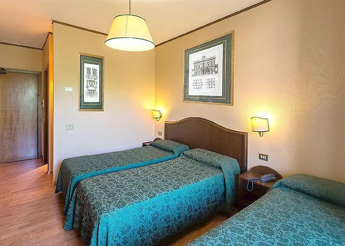 Hotel Park Blanc Et Noir 3*
