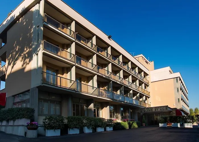 Hotel Park Blanc Et Noir 3*