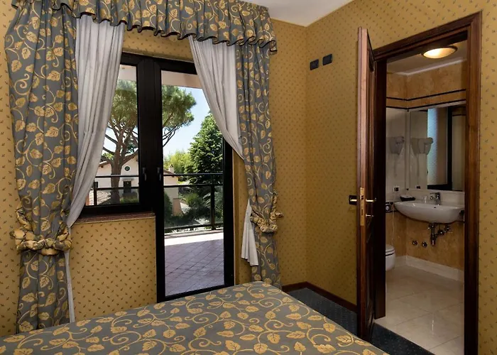Hotel Park Blanc Et Noir